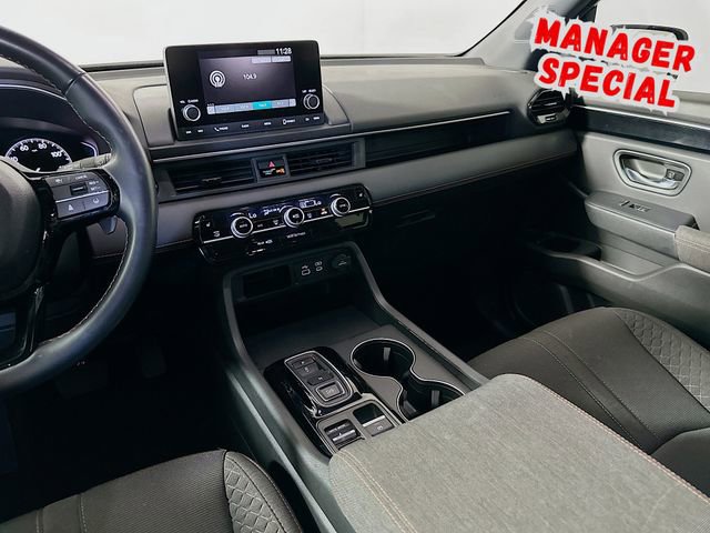 2025 Honda Pilot Sport - Photo 24