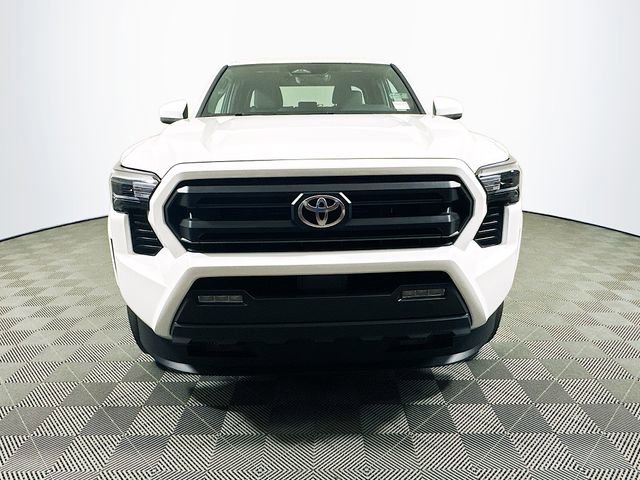 2024 Toyota Tacoma SR5 photo 2