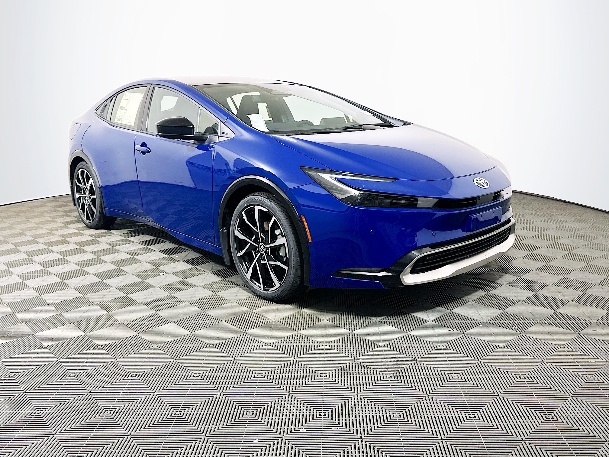 2026 Toyota Prius Plug-in Hybrid