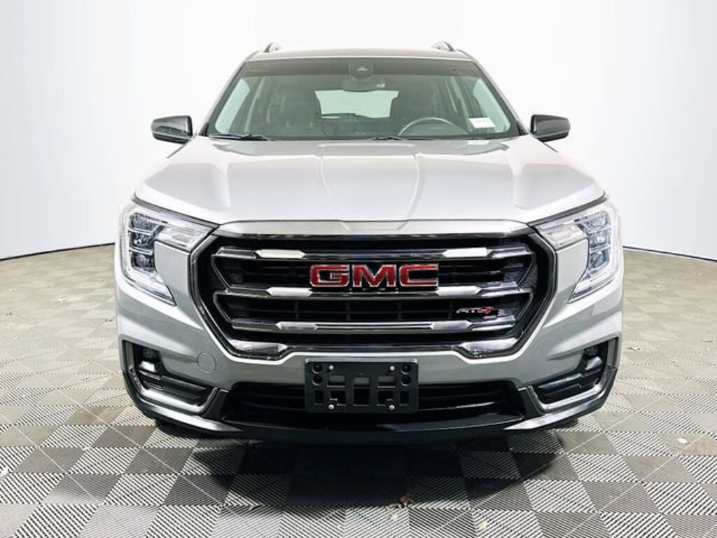 Used 2023 GMC Terrain AT4 SUV