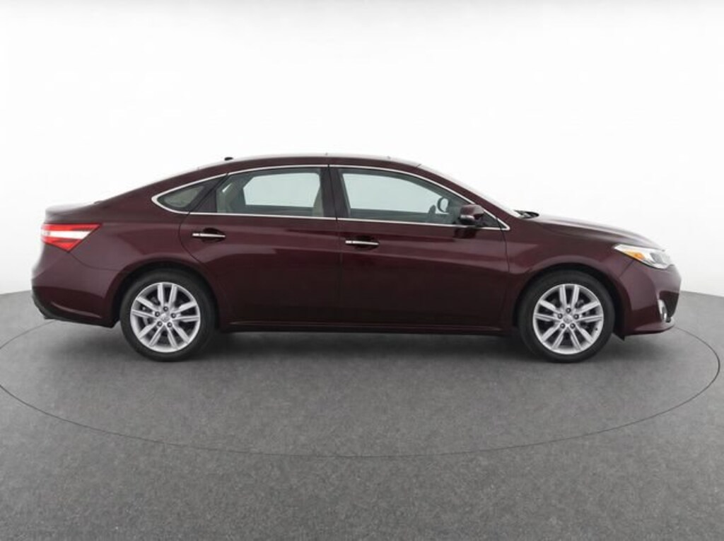 Used 2014 Toyota Avalon Limited Sedan
