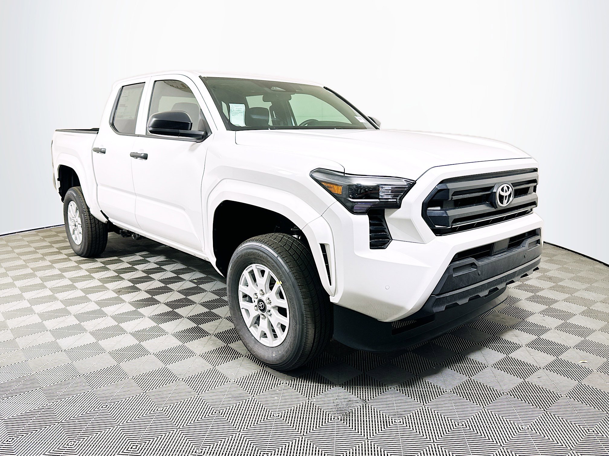 2026 Toyota Tacoma SR's photo