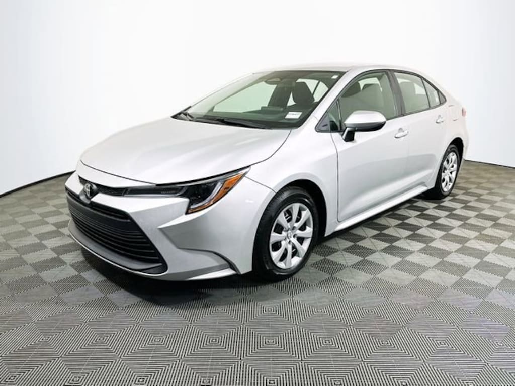 Certified 2025 Toyota Corolla LE Sedan