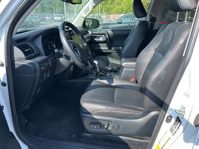 2024 Toyota 4Runner TRD Premium photo 2