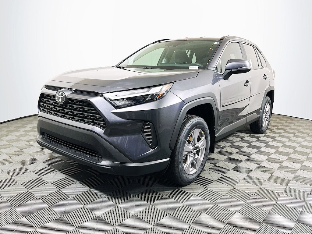 New 2025 Toyota RAV4 XLE SUV