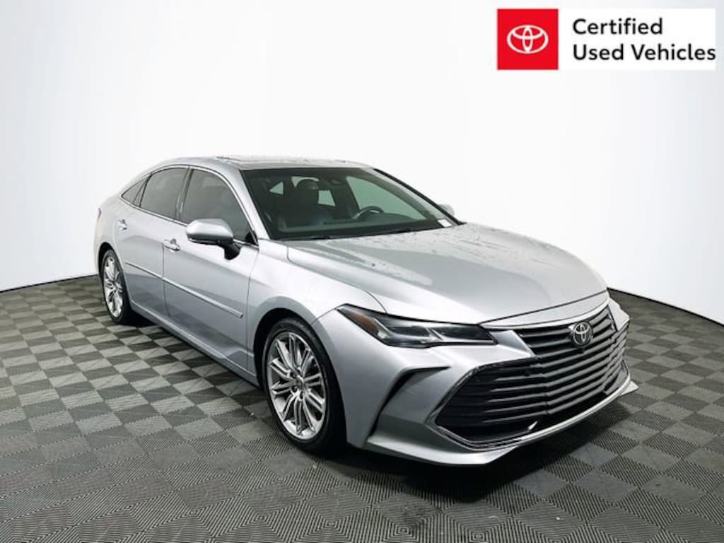 Used 2021 Toyota Avalon Limited Sedan