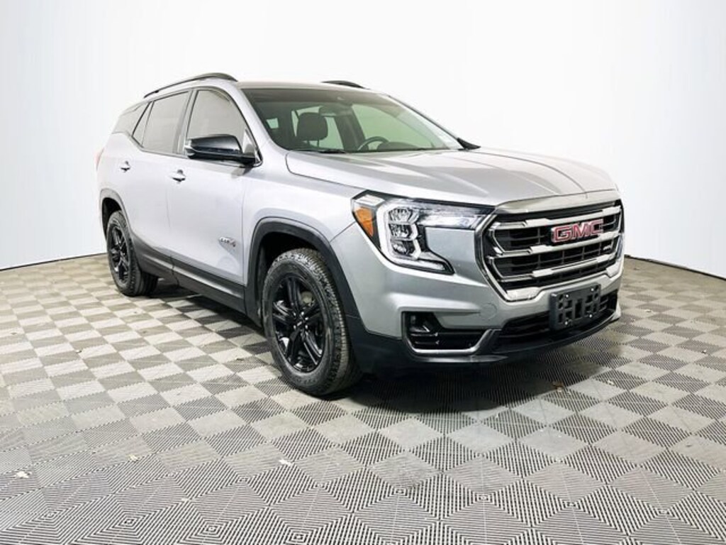 Used 2023 GMC Terrain AT4 SUV