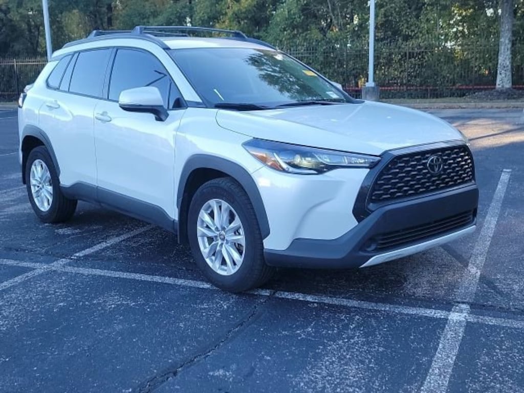 Used 2022 Toyota Corolla Cross LE SUV