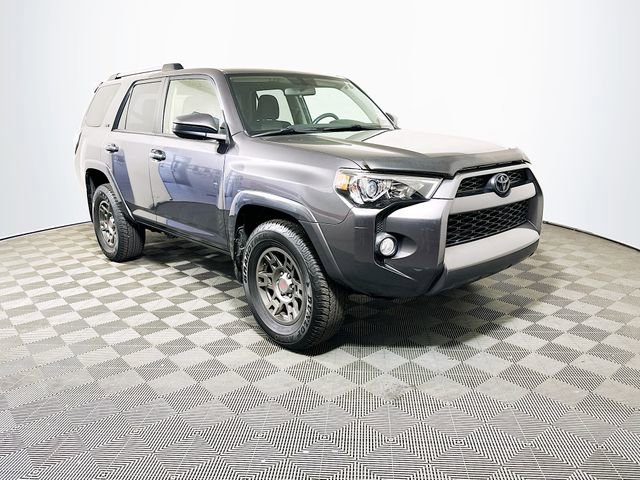 2019 Toyota 4Runner SR5 V6's photo