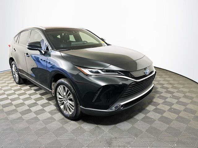 2022 Toyota Venza Limited Hybrid AWD's photo