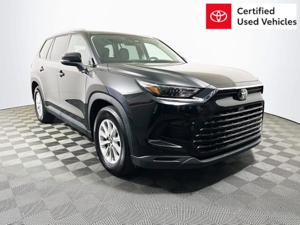 Used 2025 Toyota Grand Highlander XLE SUV