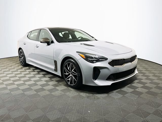 2023 Kia Stinger GT-Line's photo