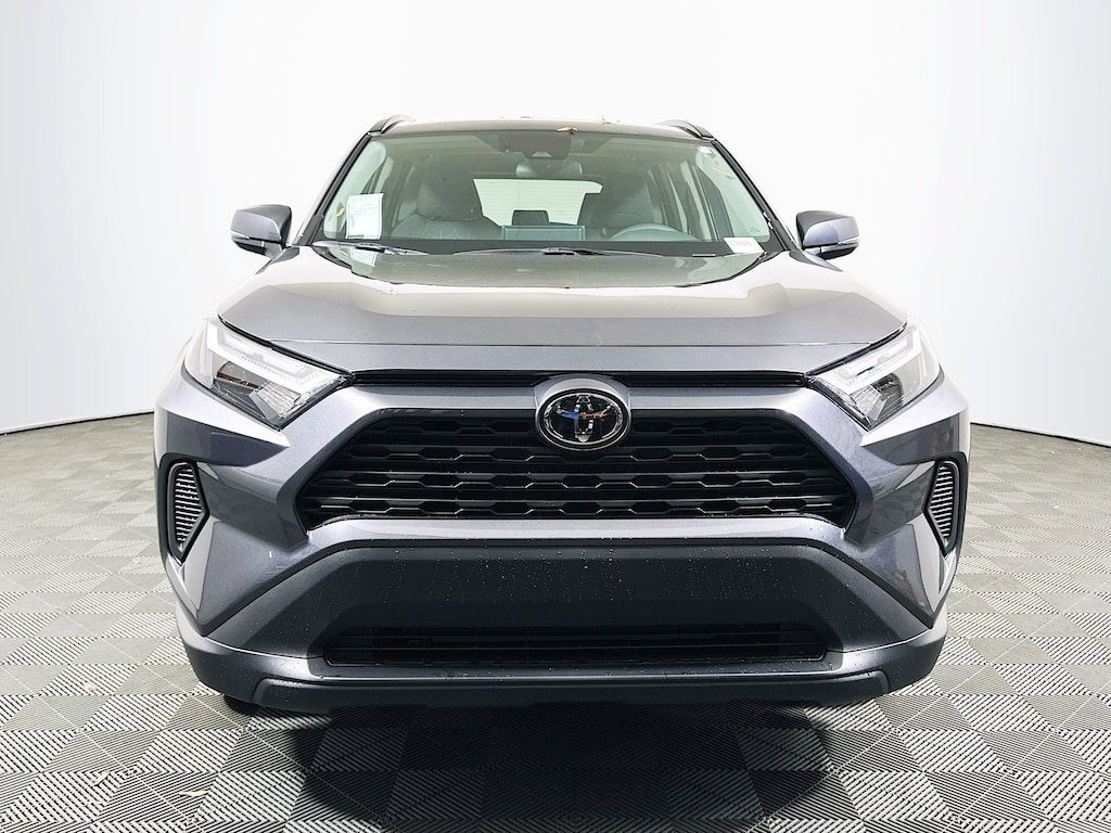 New 2025 Toyota RAV4 XLE SUV