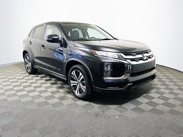 2024 Mitsubishi Outlander Sport 2.0 SE AWC CVT's photo