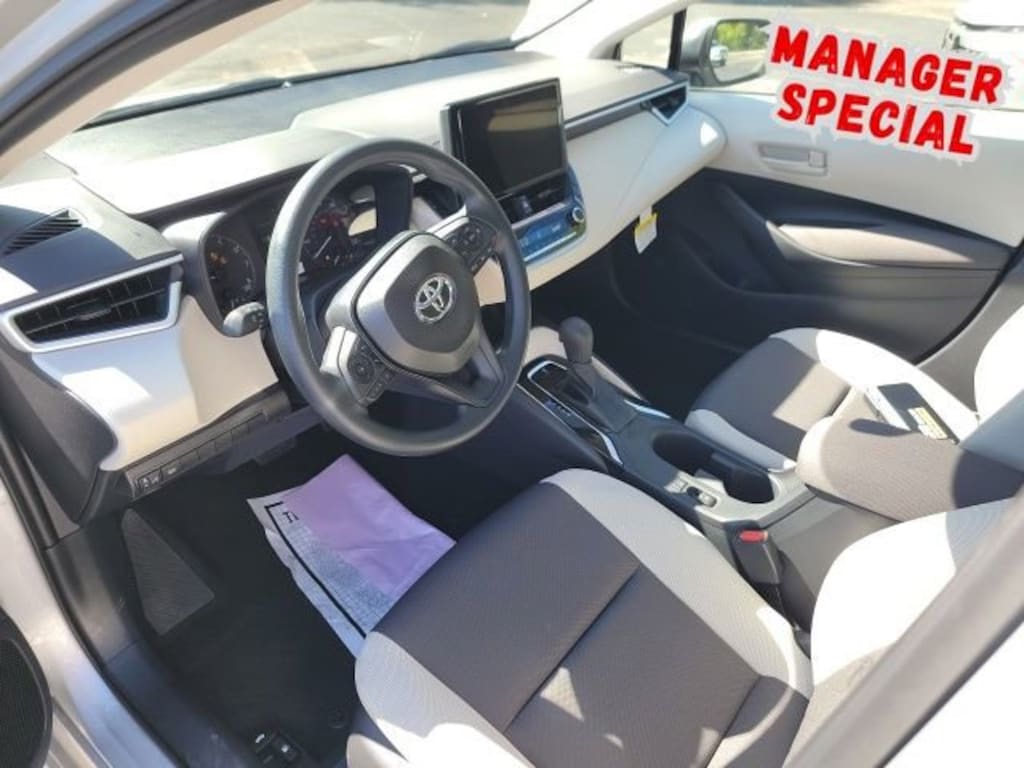 Certified 2025 Toyota Corolla LE Sedan