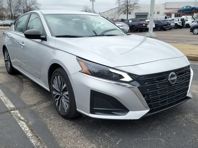 2024 Nissan Altima SV