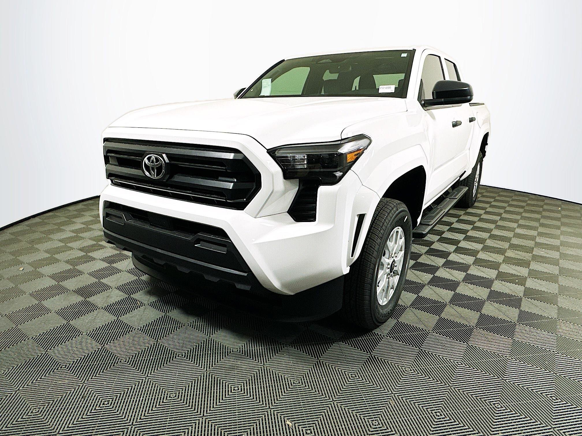 2025 Toyota Tacoma SR photo 3