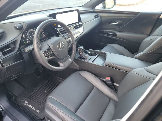 2024 Lexus ES 300h Base photo 2