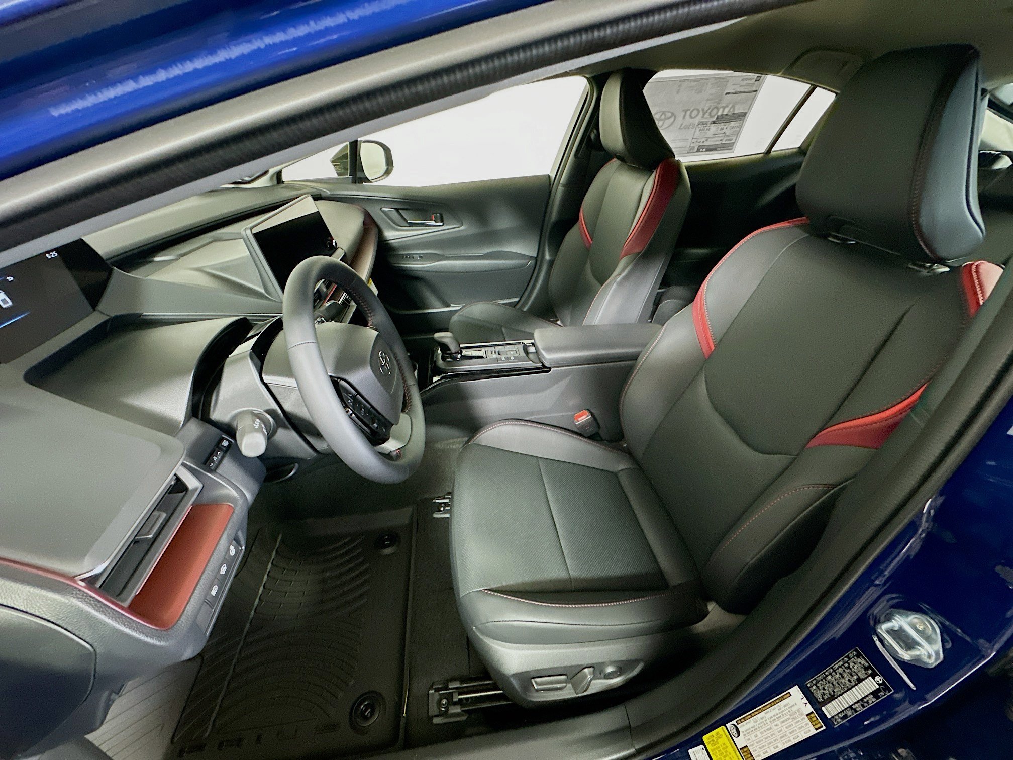 2026 Toyota Prius Plug-in Hybrid XSE Premium - Photo 9