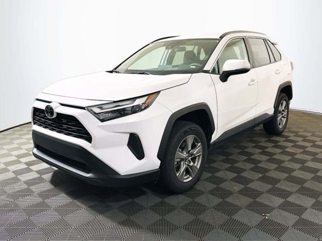 Used 2024 Toyota RAV4 XLE SUV
