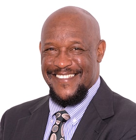 Staff member Darrell S. from d5757e4f963e