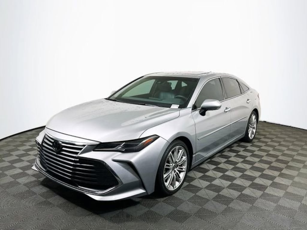 Used 2021 Toyota Avalon Limited Sedan