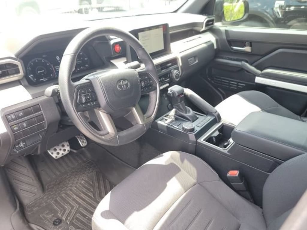 Used 2024 Toyota Tacoma 2WD SR5 Truck Double Cab