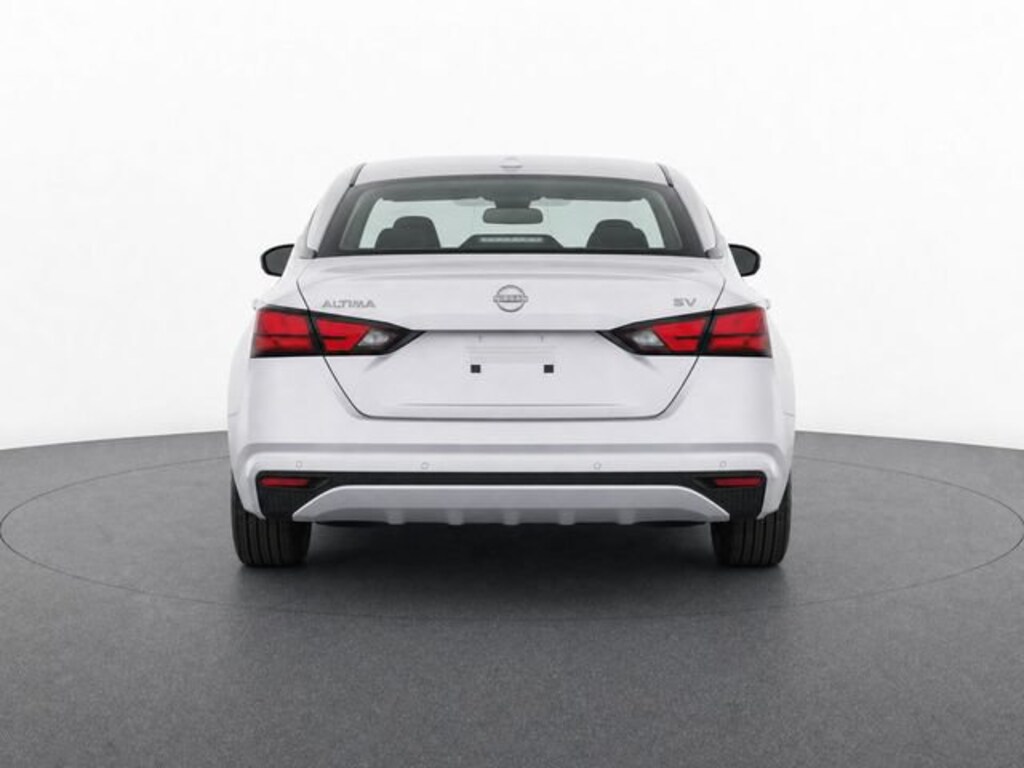 Used 2024 Nissan Altima 2.5 SV Sedan