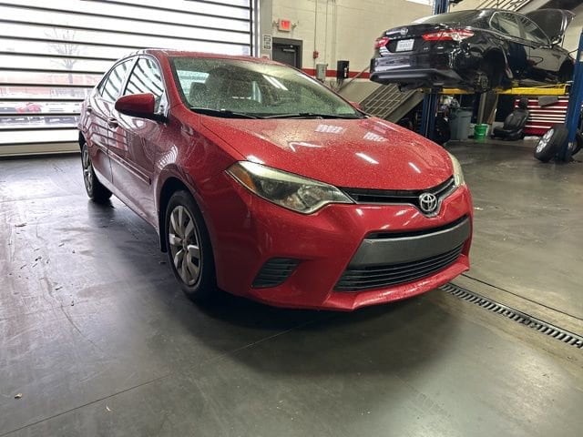 2016 Toyota Corolla LE's photo