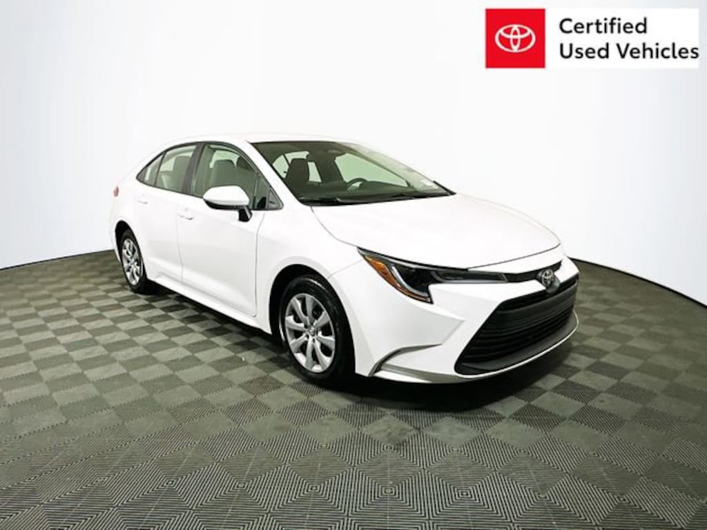 Certified 2025 Toyota Corolla LE Sedan