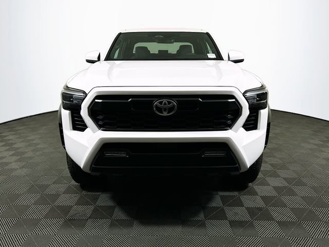 2025 Toyota Tacoma TRD Off-Road 4x4 photo 2