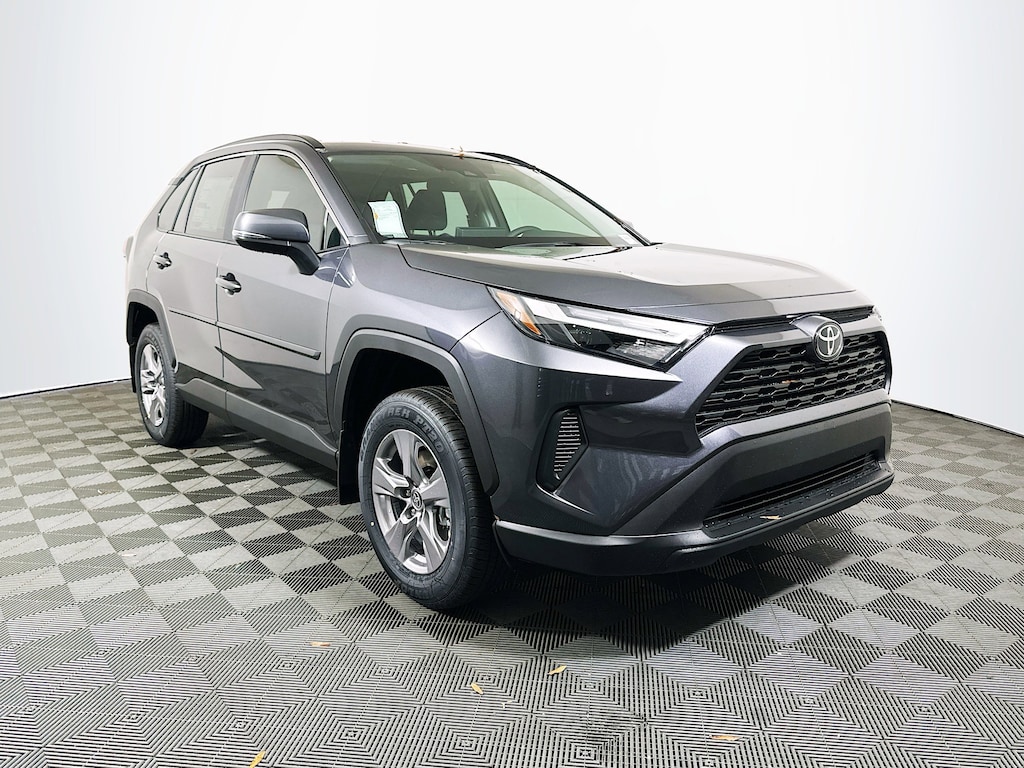 New 2025 Toyota RAV4 XLE SUV