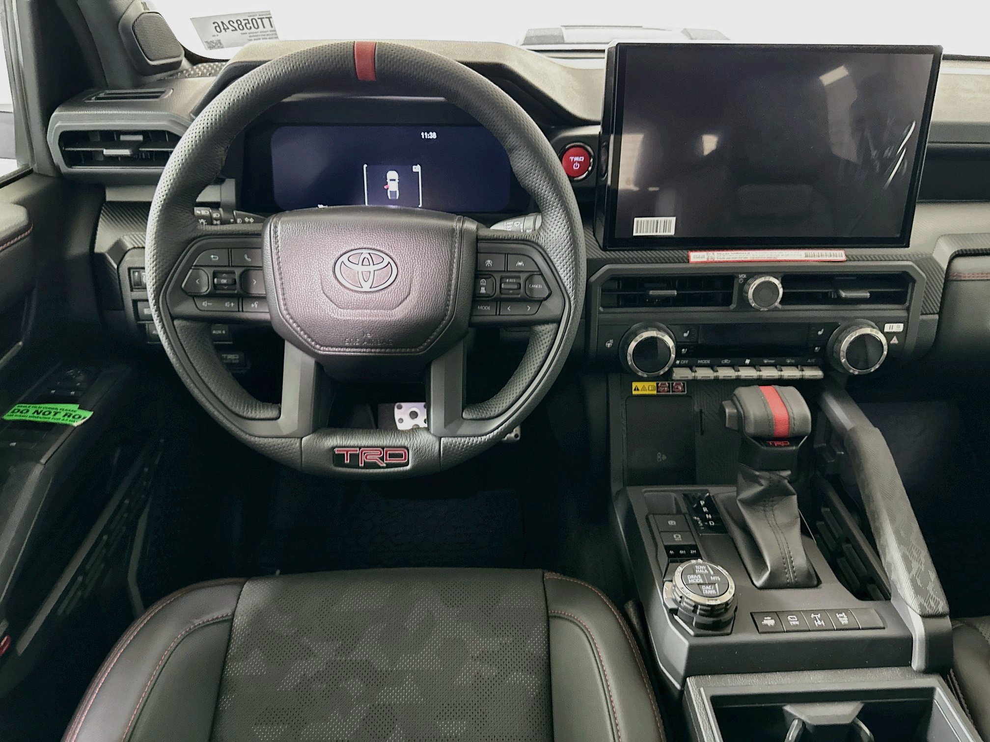 2026 Toyota Tacoma TRD Pro - Photo 10
