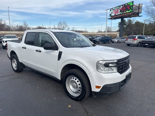 2022 Ford Maverick XL's photo