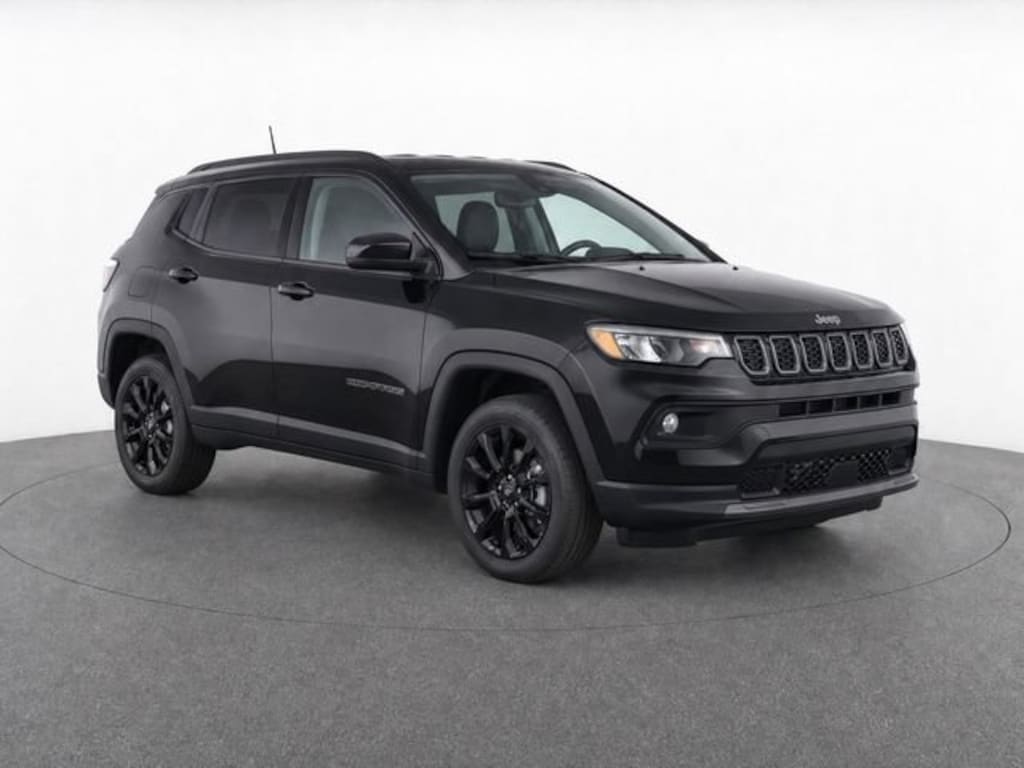 Used 2025 Jeep Compass Latitude SUV