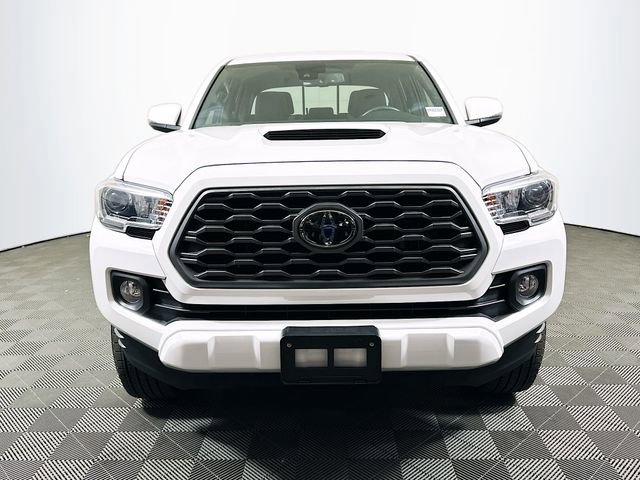 2022 Toyota Tacoma SR5 Double Cab Long Bed V6 4x4 photo 2