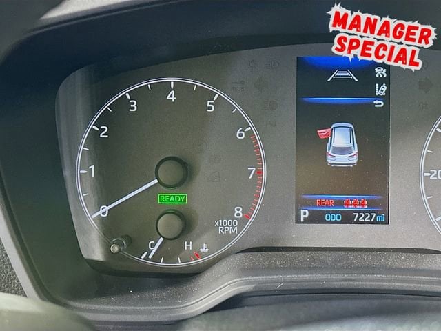 2025 Toyota Corolla Cross SE - Photo 14