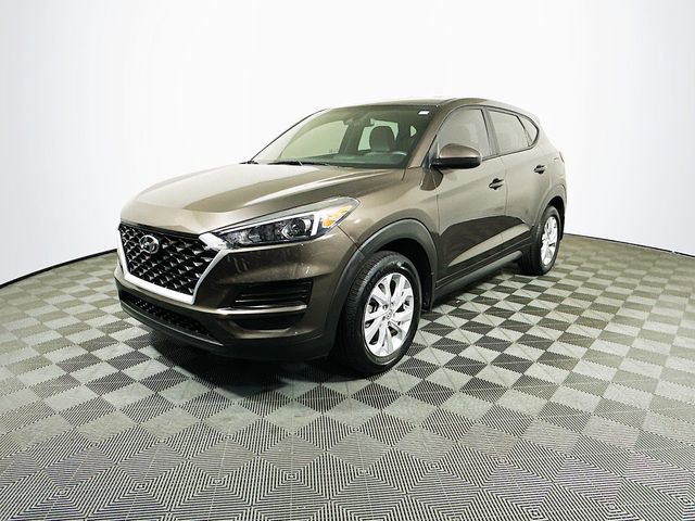 2020 Hyundai Tucson SE photo 3