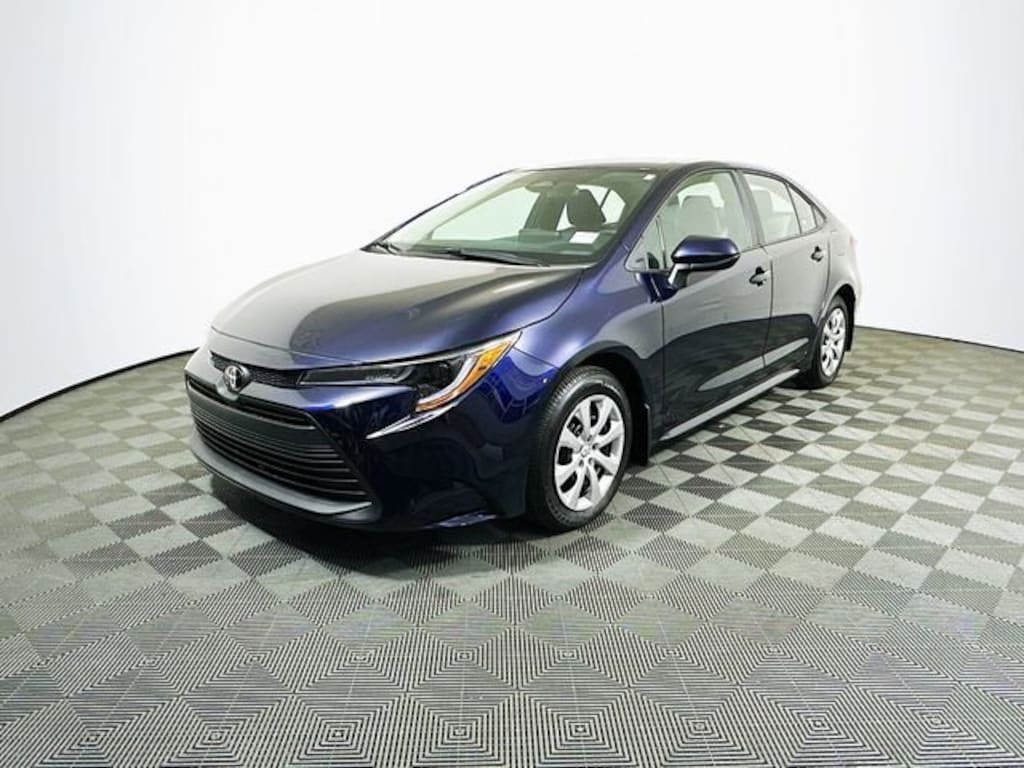 Certified 2025 Toyota Corolla LE Sedan