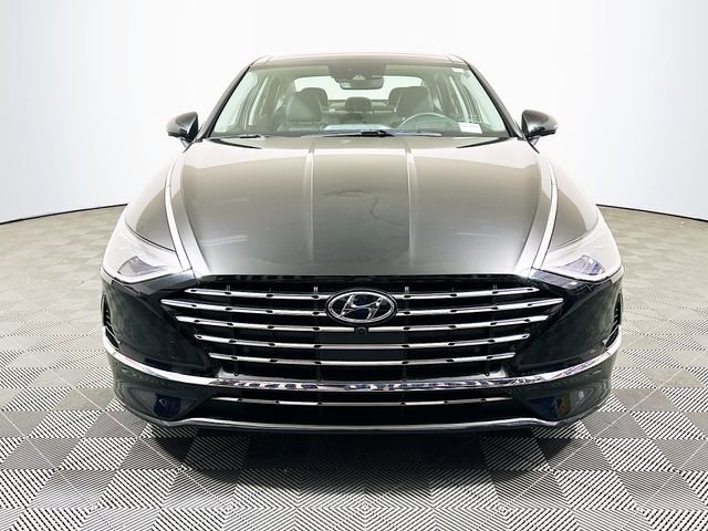 2023 Hyundai Sonata Hybrid Limited photo 2