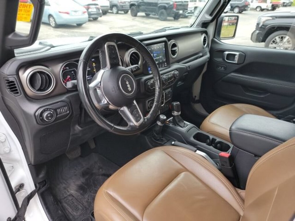 Used 2020 Jeep Gladiator Rubicon Truck Crew Cab