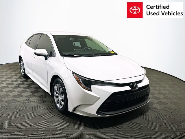 2026 Toyota Corolla LE CVT's photo