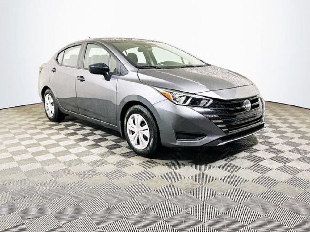Used 2023 Nissan Versa 1.6 S Sedan