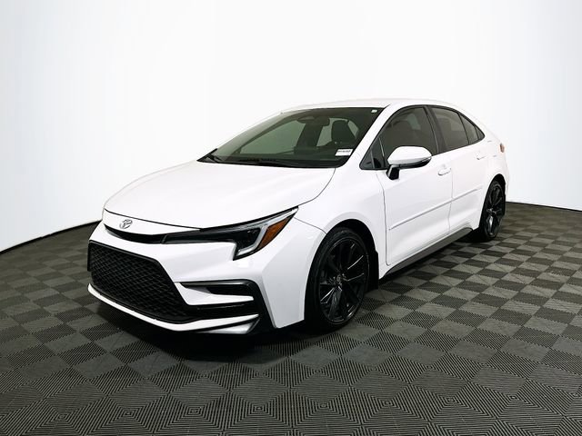 2024 Toyota Corolla SE photo 2