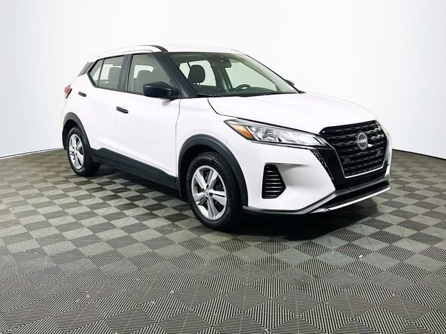 2024 Nissan Kicks 1.6 S's photo