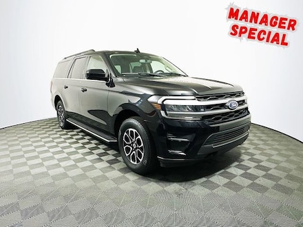 2023 Ford Expedition Max XLT SUV
