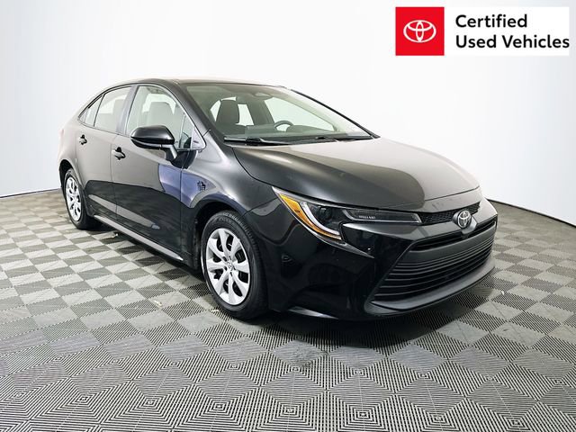 2023 Toyota Corolla LE's photo