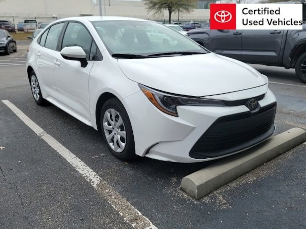 Used 2024 Toyota Corolla LE Sedan