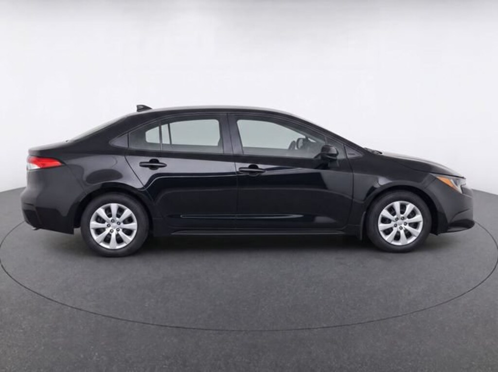Used 2024 Toyota Corolla LE Sedan
