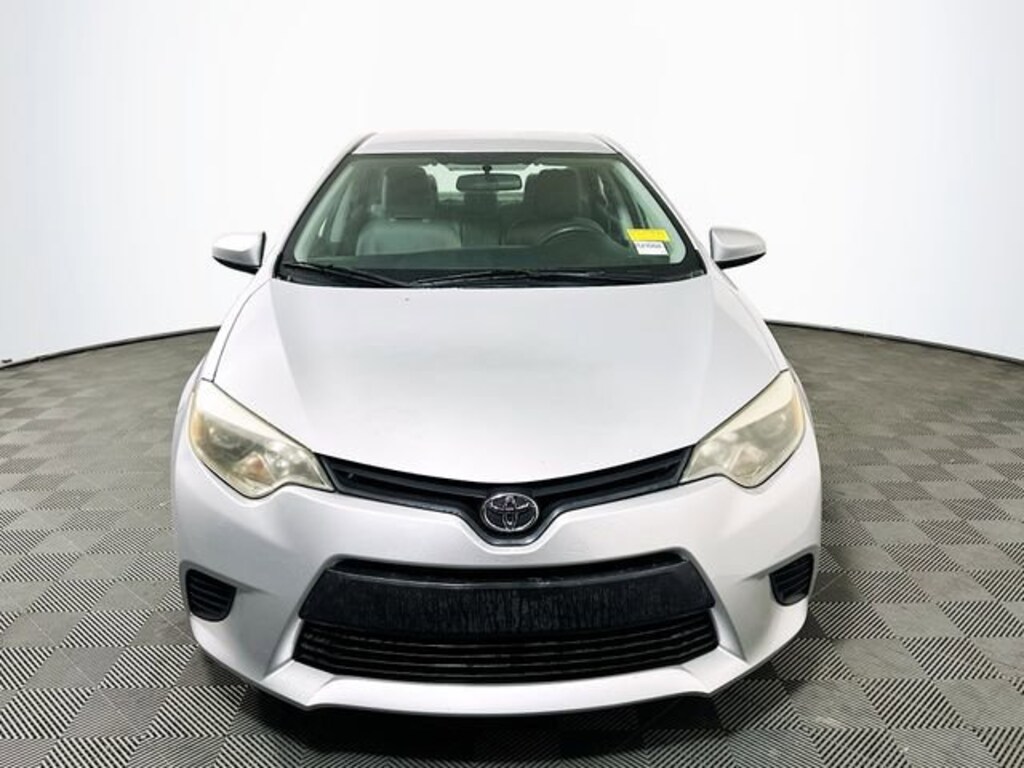 Used 2015 Toyota Corolla LE Sedan